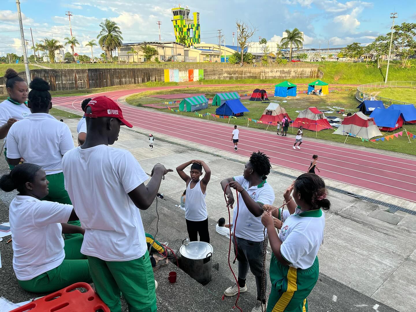 Secretaría de Deportes impulsa la integración juvenil a través de espacios de formación y recreación